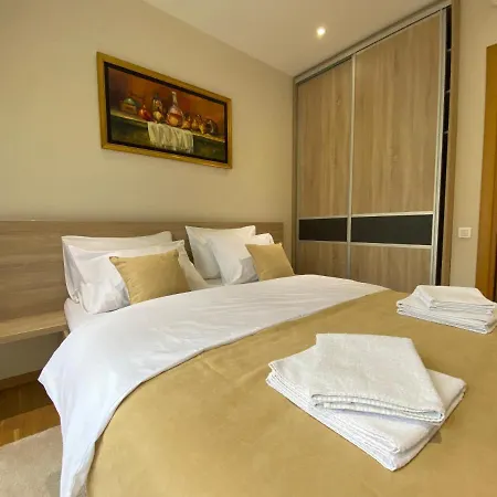 Rujna Gora * زلاتيبور